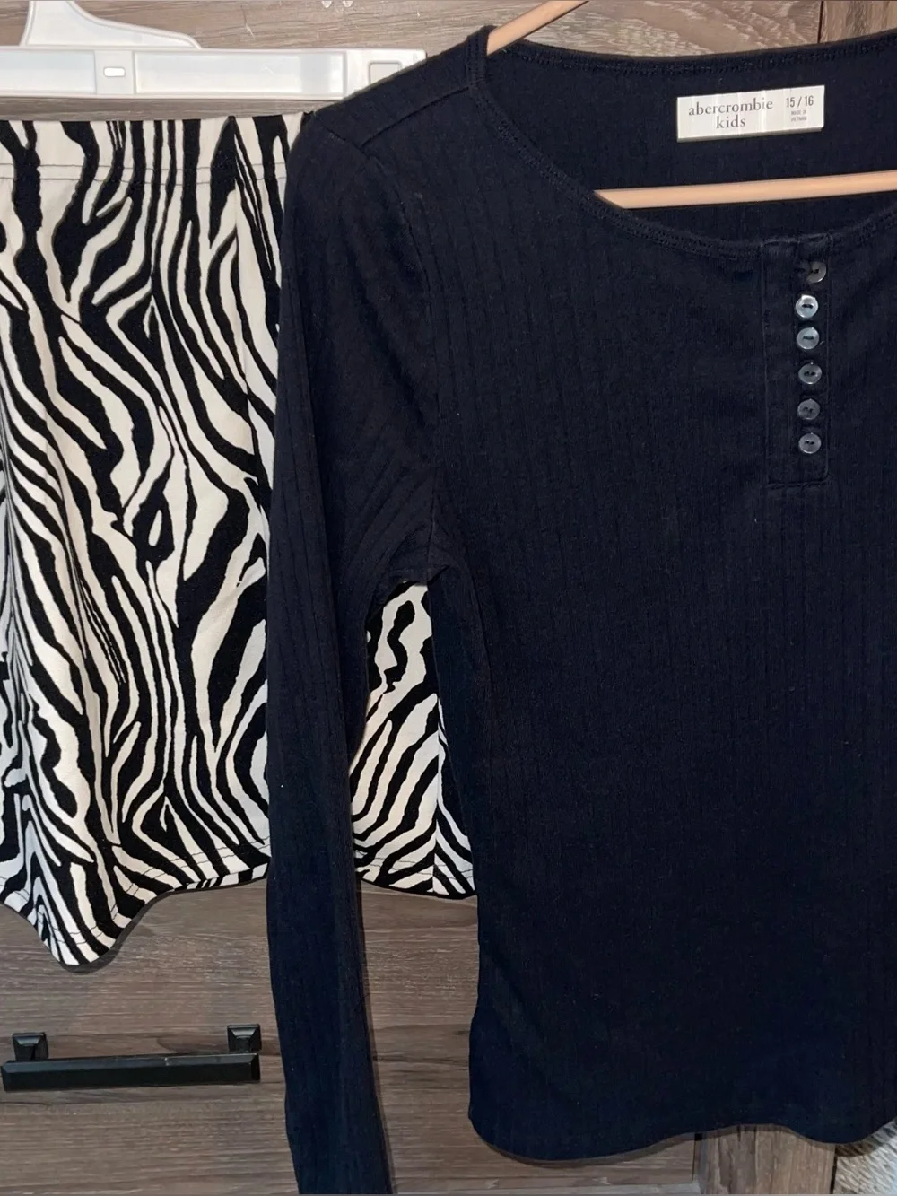 2 piece skirt / shirt set